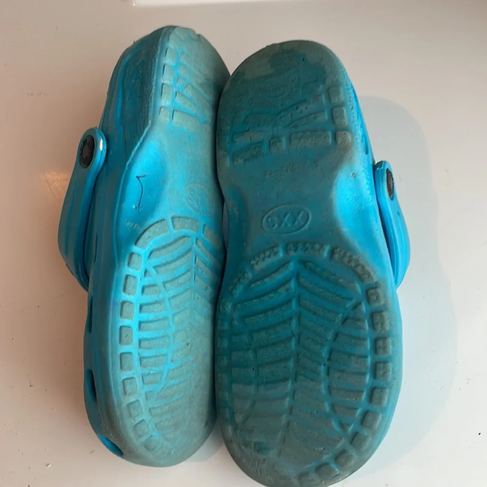 Holey Soles Kids water shoes slip on blue size 12 toddler